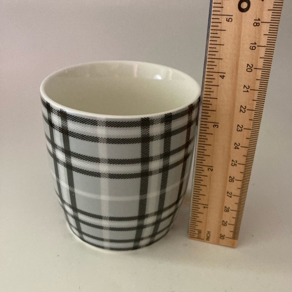 Morris Design Checkered Mug - Picture 7 of 7
